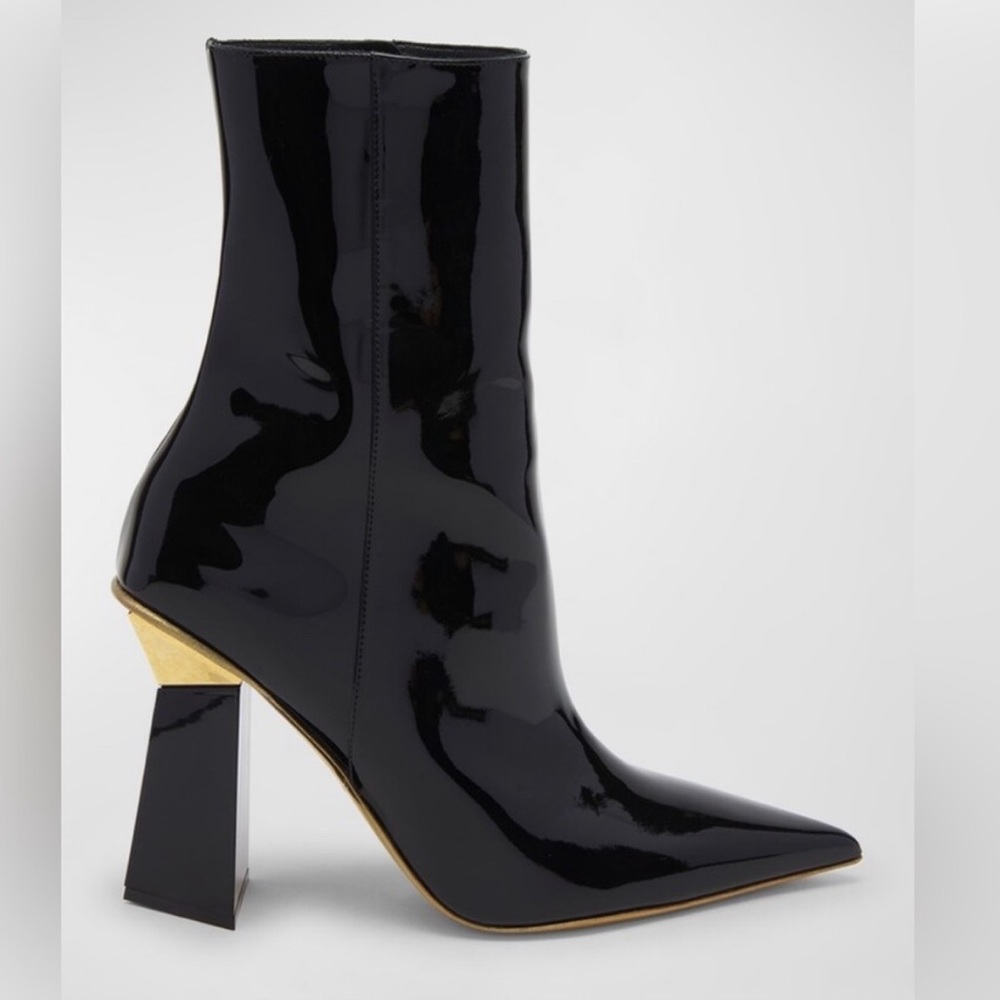 Valentino Garavani - 105 cm HYPER ONE STUD Patent Leather Ankle Boots
